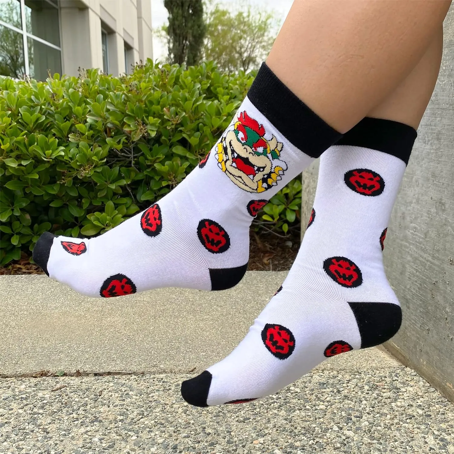 Super Mario Brothers Crew Socks